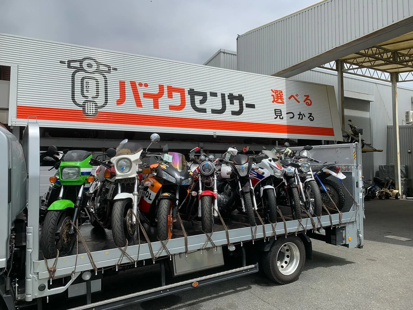 【大阪||バイク屋||車検/CB400SS】