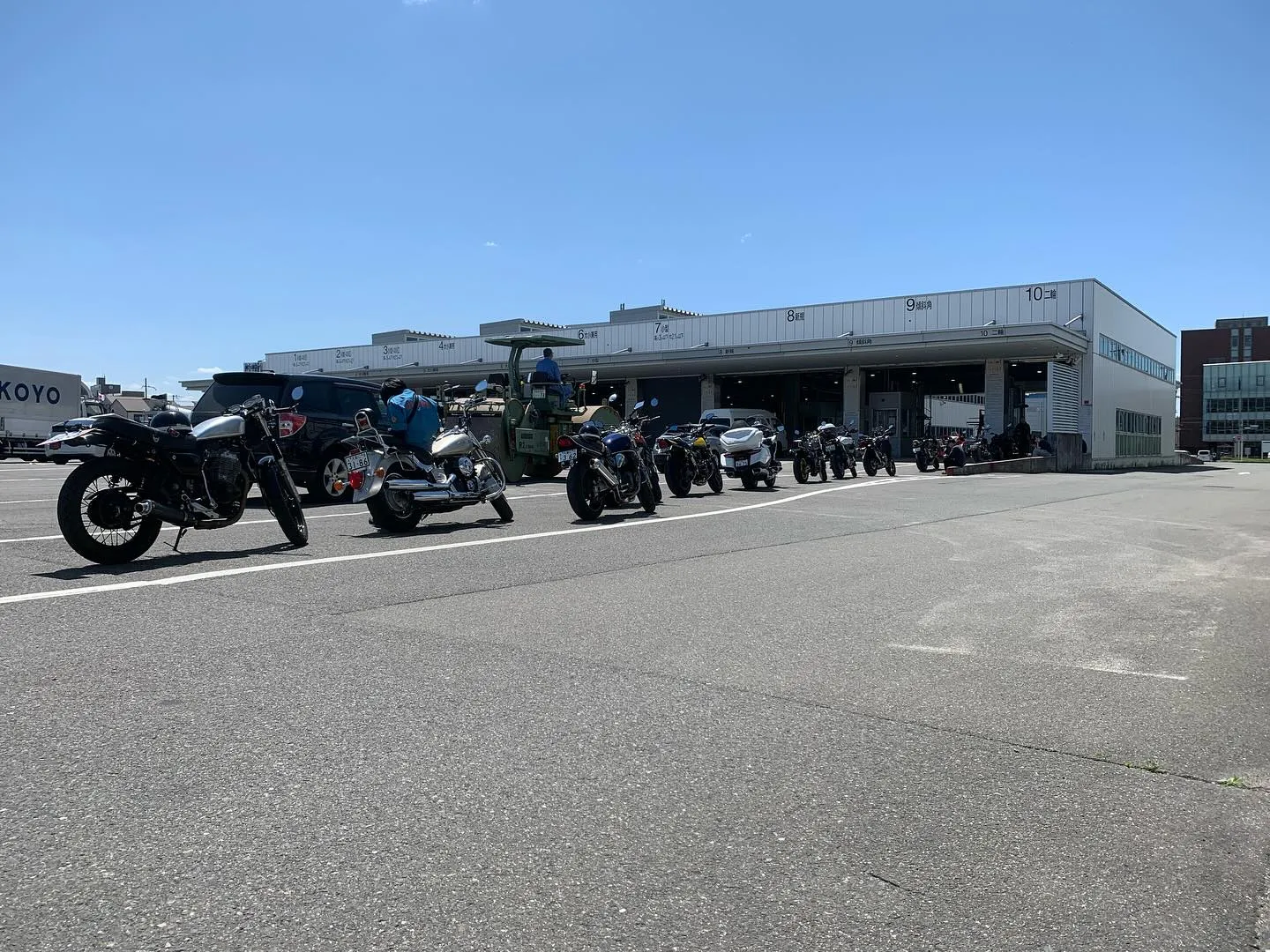 【大阪||バイク屋||車検/CB400SS】