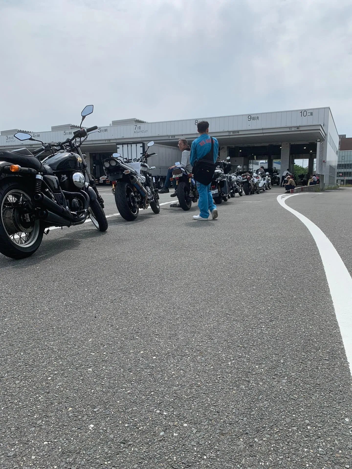 【大阪||バイク屋||車検//VRX】