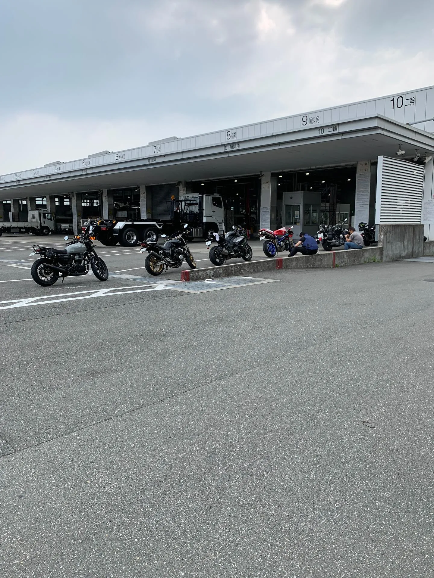 【大阪||バイク屋||整備//SRX４００】