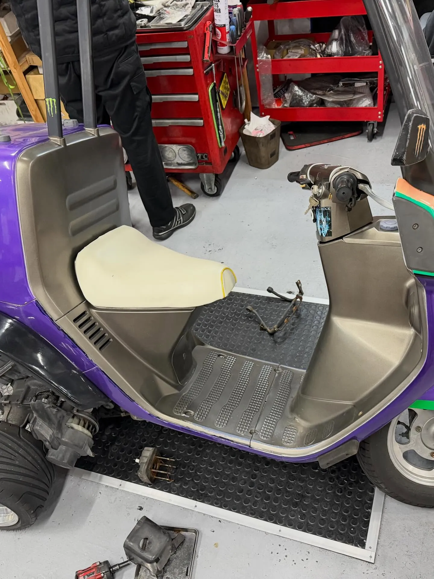 ジャイロキャノピーのエヴァンゲリオン仕様、修理で預かっていま...