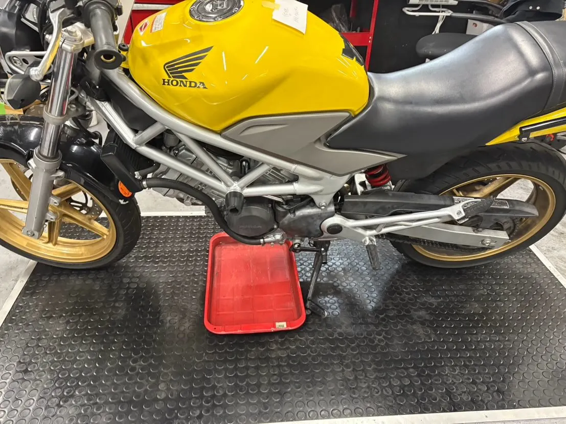 🚀💨本日、我々のバイクショップではVTR250の修理依頼をい...